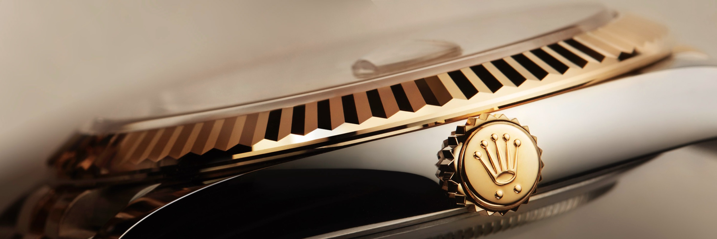 discover-rolex-watches-m126333_0010_1802jva_002.jpg